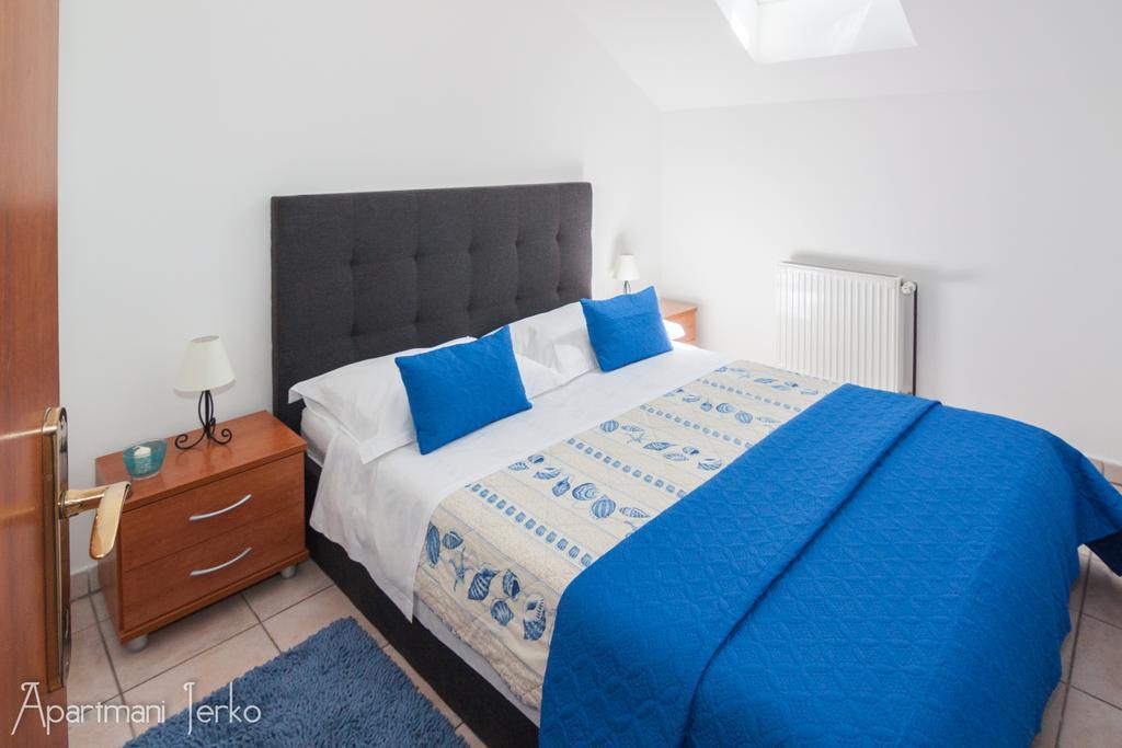 Apartments Jerko Primošten Eksteriør billede