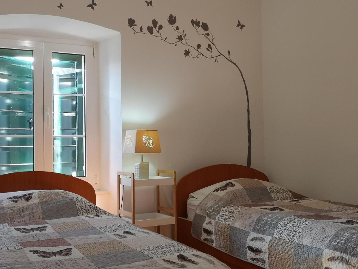 Apartments Jerko Primošten Eksteriør billede