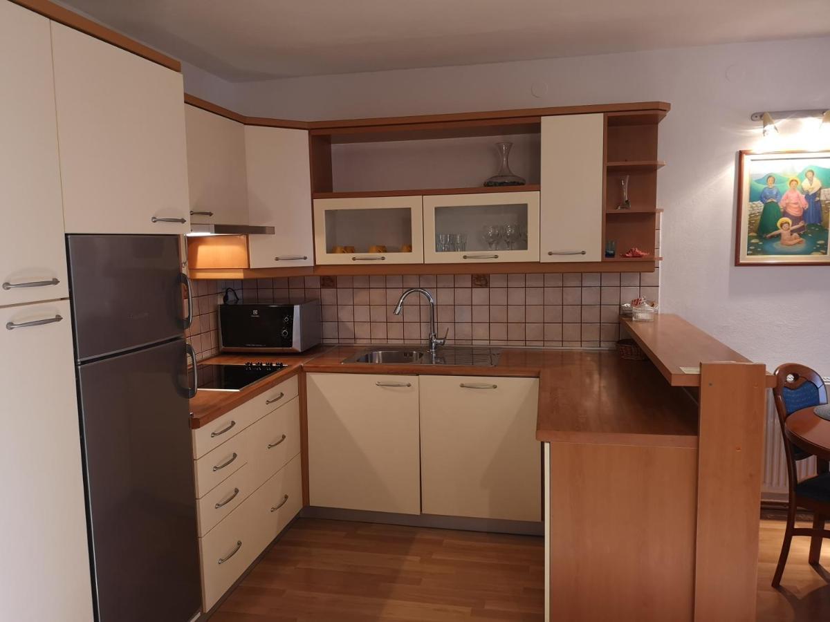 Apartments Jerko Primošten Eksteriør billede